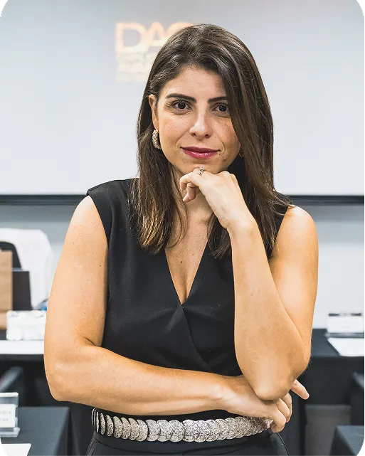 Dra. Rayane Pinto
